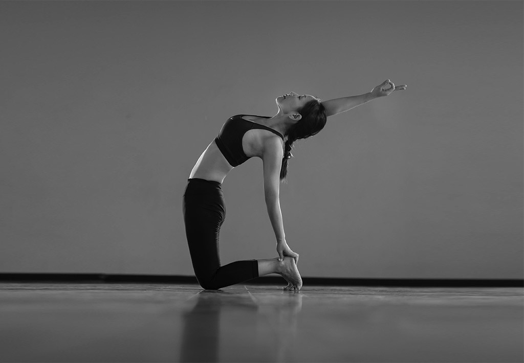 小肚子有赘肉？8个练下腹的动作，专减小肚腩，打造平坦腹部！