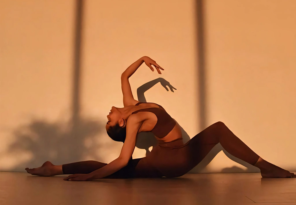 背部变薄的10个瑜伽动作，越练越年轻！